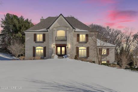 6 Windy Hill Ln