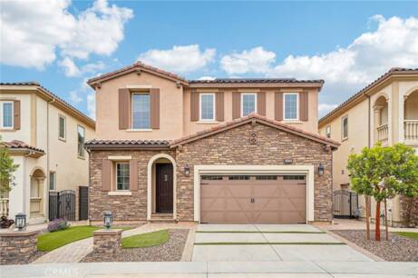 20452 W Esmerelda Ln