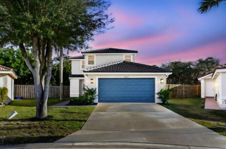8017 Stirrup Cay Ct