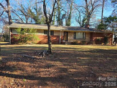 6600 Elmwood Cir