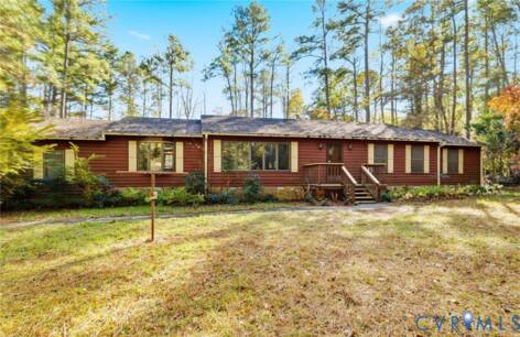 7347 Hidden Lake Estate Dr
