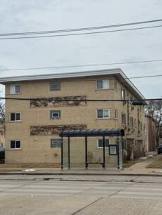 5241 N East River Rd 1C