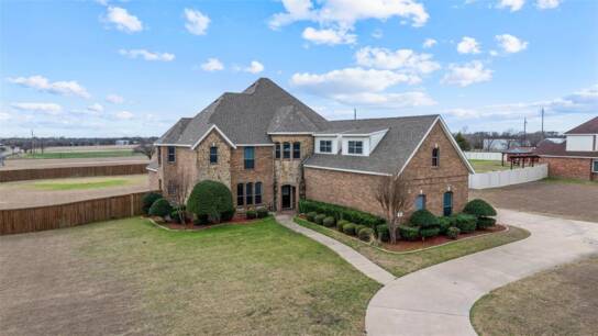 105 Kelly Dr