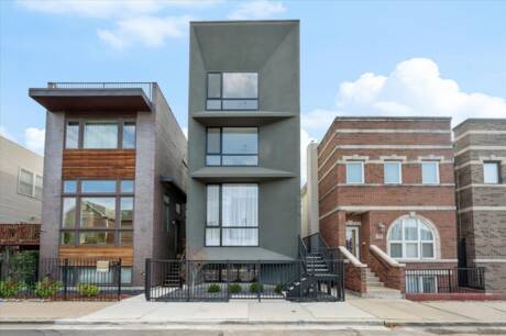 529 N Hartland Ct