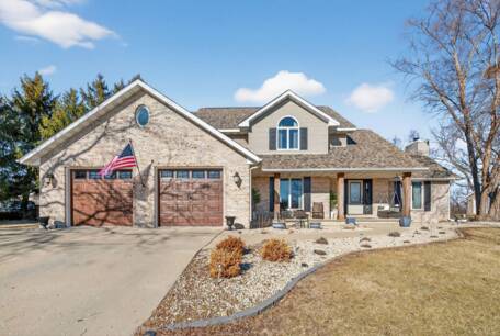2880 Country Oak Ln