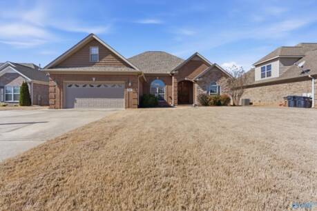 1007 Worton Grange