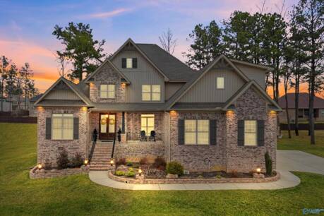 68 Natures Ridge Way SE