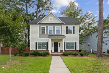 3150 Mayflower Ln