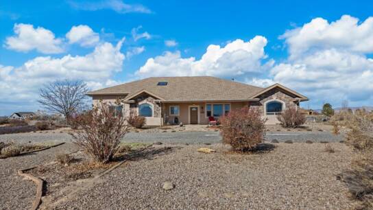 1359 Horseshoe Drive