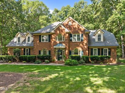 5 Sagamore Pl