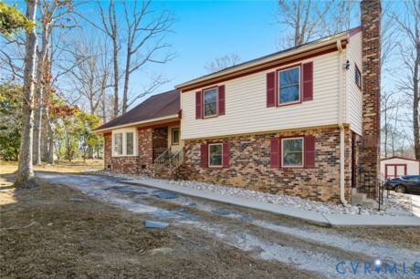 550 Aldersmead Rd