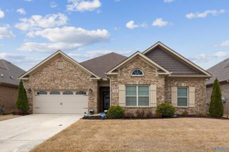 110 Summer Walk Lane