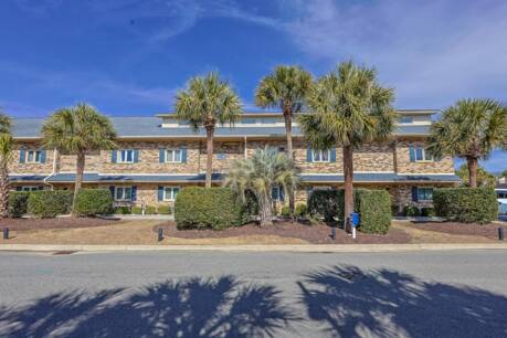 206 Double Eagle Dr. B-2