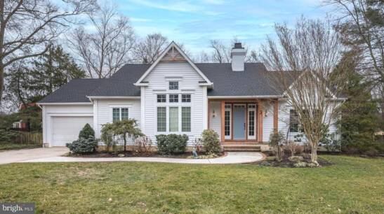 3 Schoolhouse Dr