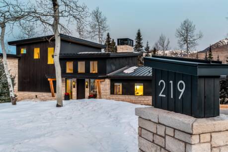 219 Russell Dr
