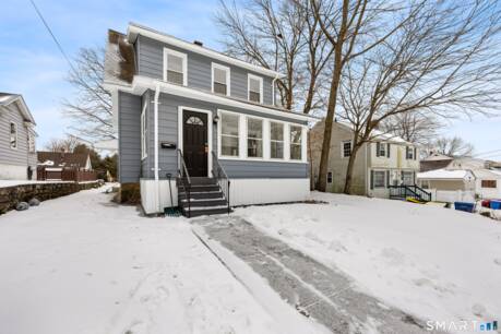 114 Greenleaf Ave