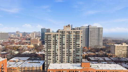 720 W Gordon Terrace 11A