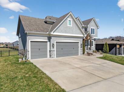 914 Rannoch Ln