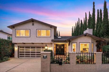 344 W Oakwood Blvd