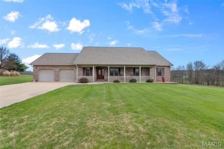 243 Eagle Ridge Ln
