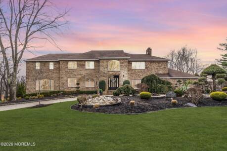 12 Meadowview Dr