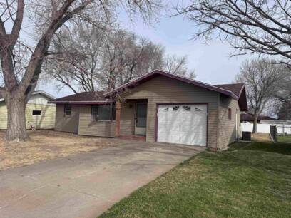 616 W 10th Street