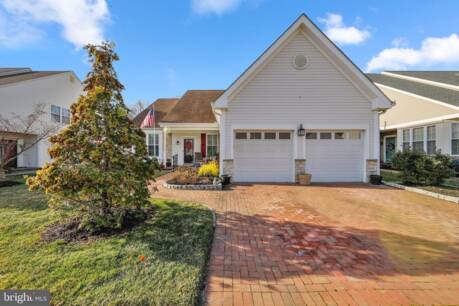 10 Larkspur Dr