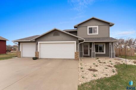 1102 Hemlock Cir Cir