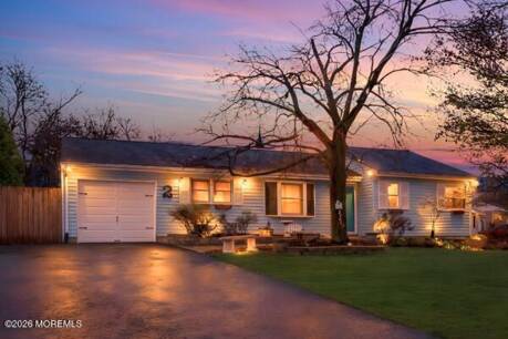 2 Blair Rd
