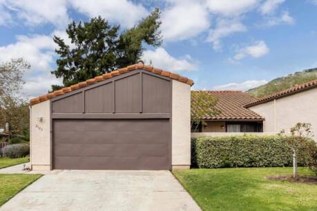 2105 David Dr