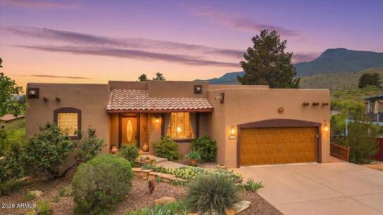 1061 Lanny Ln