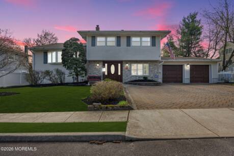 29 Carol Ln