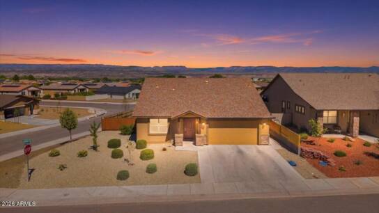 559 Crossbar Ln