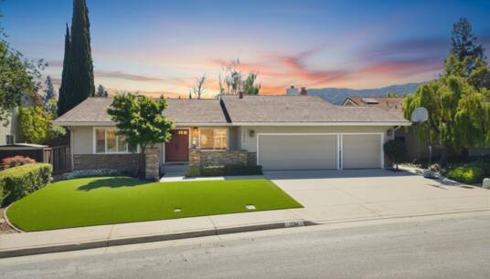 1594 Pam Ln
