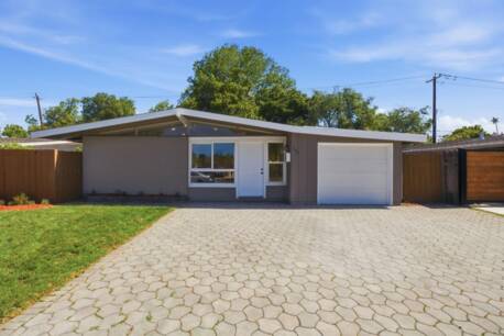 1377 Sandia Ave