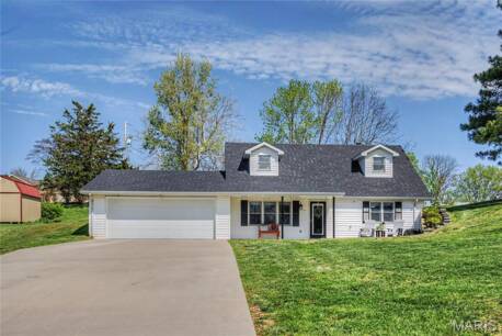 135 Binghampton Dr