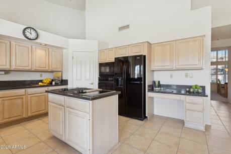 12515 E Kalil Dr