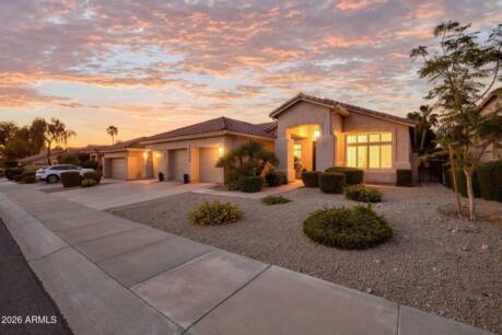 9860 E Gelding Dr