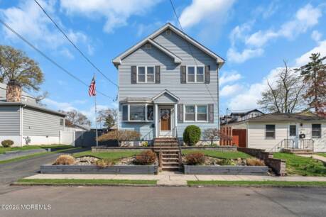 1951 Price St