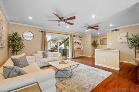 6927 Amherst St #8