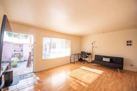 695 Sea Vale St 512