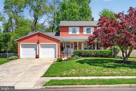 33 Erindale Dr