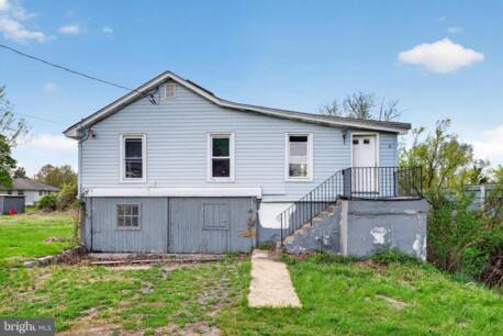 244 N Broad St