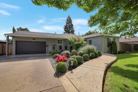1608 Los Molinos Way