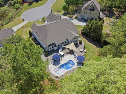 377 S Farnleigh Dr