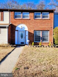40 Rittenhouse Dr
