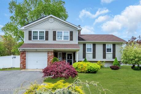 31 Brunswick Dr