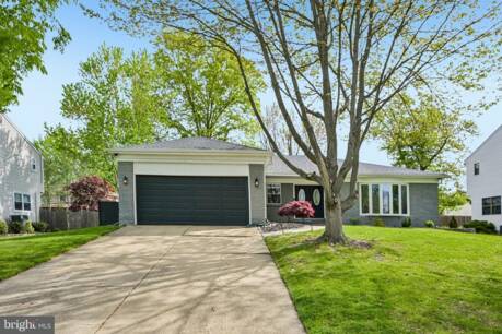 1669 Blue Jay Ln