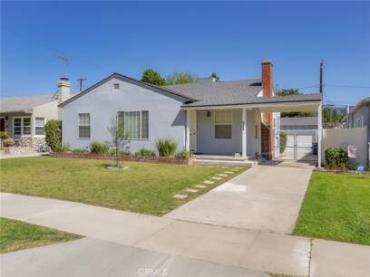 228 N Beachwood Dr