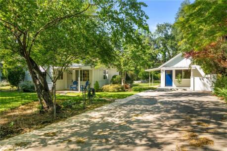 1242 Bidwell Ave